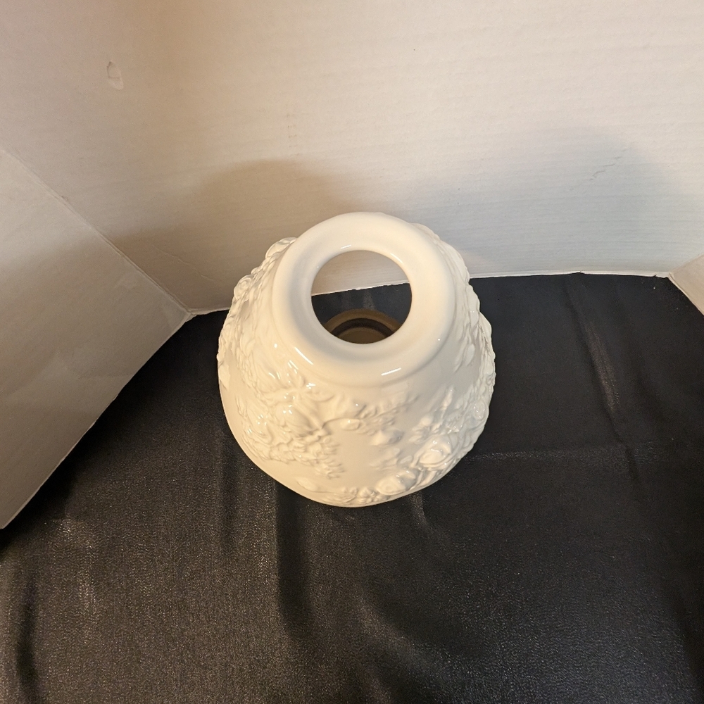 New Royal Albert Old Country Roses English Buffet Tea Light Lamp Table In Box - Picture 3 of 11